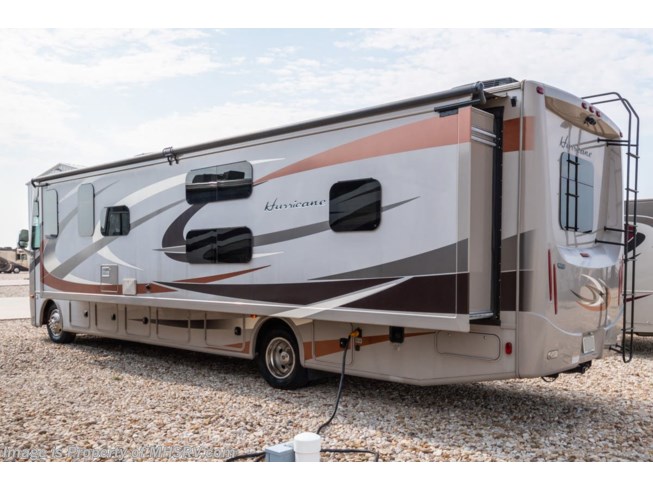 2015 Hurricane 34J Bunk Model Class A Gas Consignment RV by Thor Motor Coach from Motor Home Specialist in Alvarado, Texas