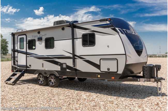2021 Twilight RV TWS 2100 W/ King Bed, Power Stabilizers, 40&quot; TV