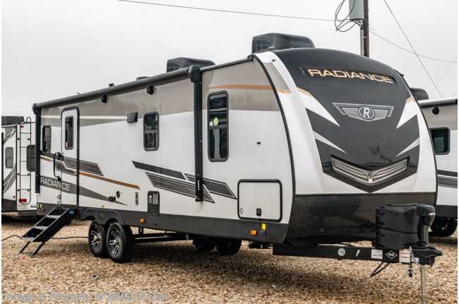 2021 Cruiser RV Radiance Ultra-Lite 25RB W/ Theater Seats, King, Walk-In Pantry, 2 A/Cs &amp; Power Stabilizers