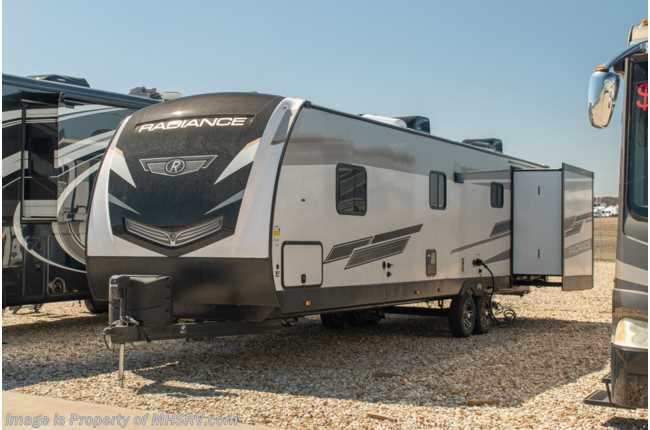2021 Cruiser RV Radiance Ultra-Lite 32BH Double Bunk Model, Bath &amp; 1/2 W/ Theater Seats, King Bed, LED TV, Stabilizers &amp; 2 A/Cs