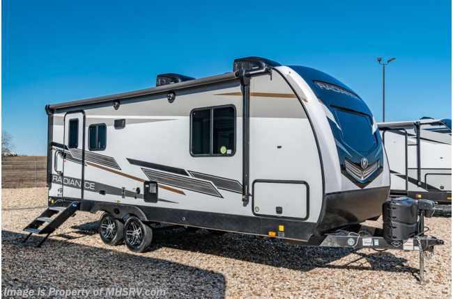 2021 Cruiser RV Radiance Ultra-Lite R-21RB W/ King, Walk-In Pantry, 2 A/Cs, LED TV &amp; Power Stabilizers