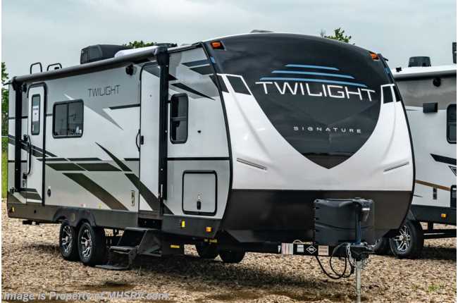 2021 Twilight RV TWS 2400 W/ King Bed, 15K A/C, Power Stabilizers