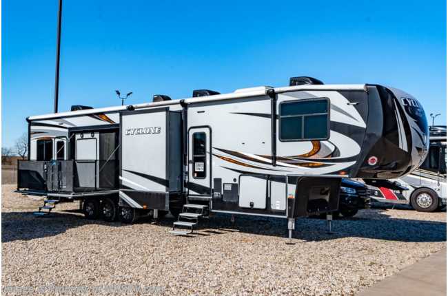 2018 Heartland RV Cyclone CY 4250 Bath &amp; 1/2, Bunk Model Toy Hauler W/ King Bed, Fireplace, Ext. TV &amp; More