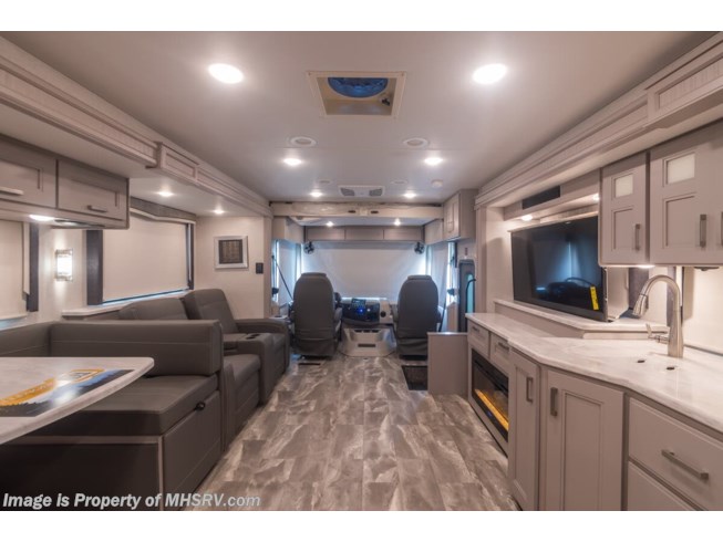 2024 Thor Motor Coach Challenger 37FH - New Class A For Sale by Motor Home Specialist in Alvarado, Texas