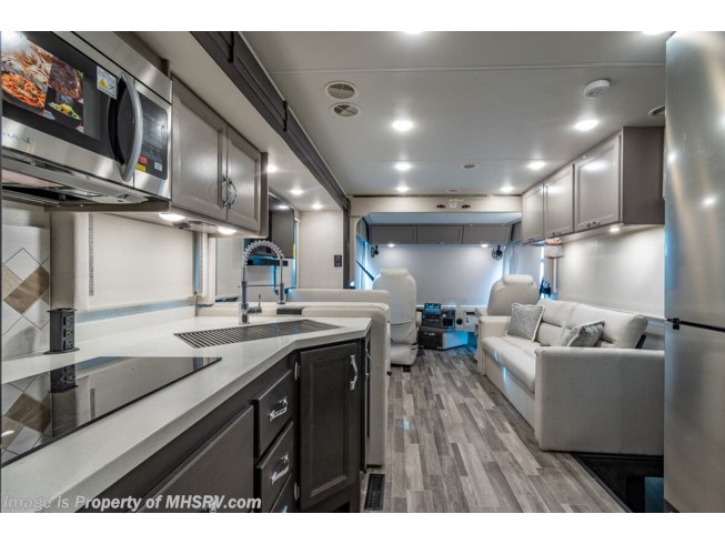 2024 Thor Motor Coach Palazzo GT 33.5 - New Diesel Pusher For Sale by Motor Home Specialist in Alvarado, Texas