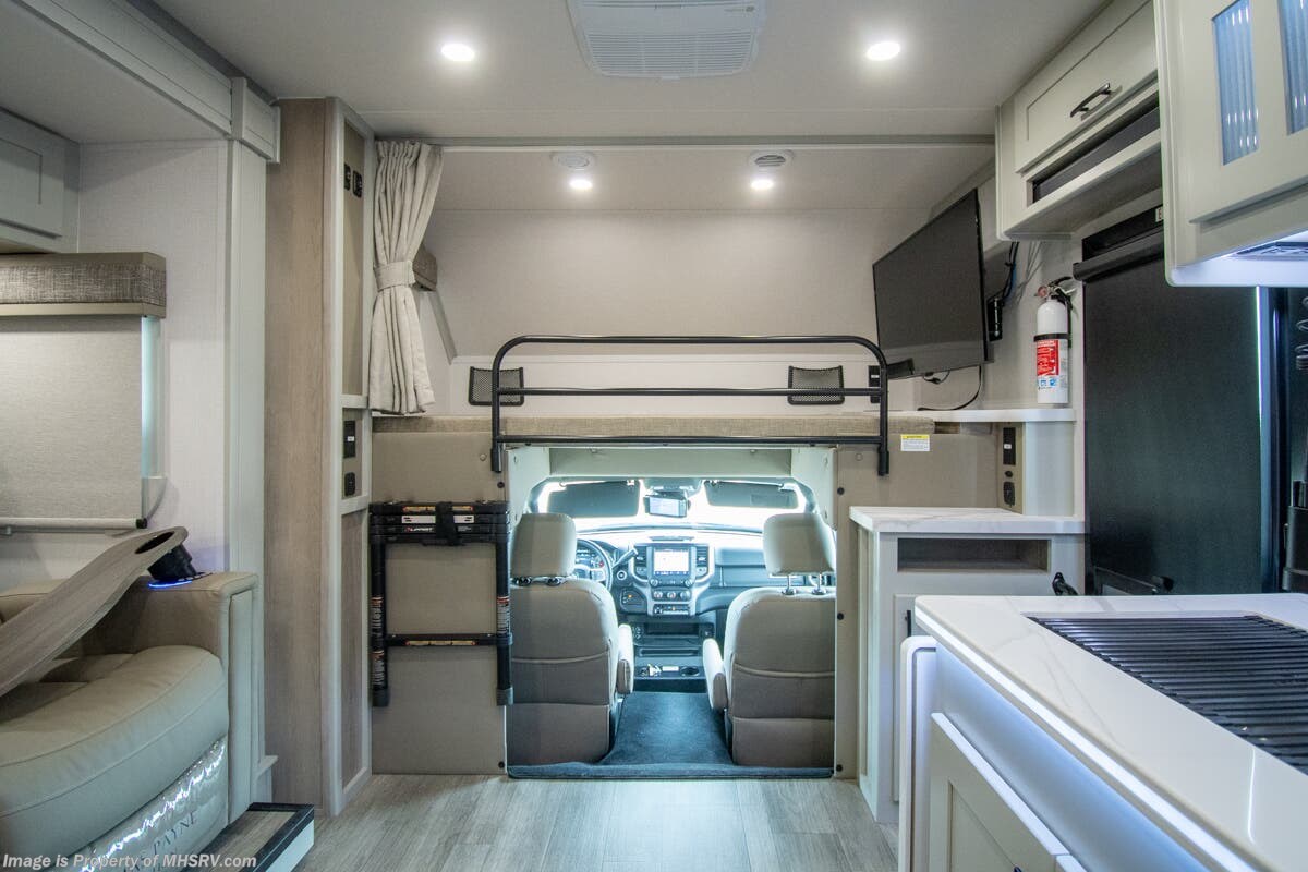 Contact us now about this 2026 Dynamax Corp Isata 5 Series 30FW! 2026 Isata 5 Series 30FW by Dynamax Corp from Motor Home Specialist in Alvarado, Texas