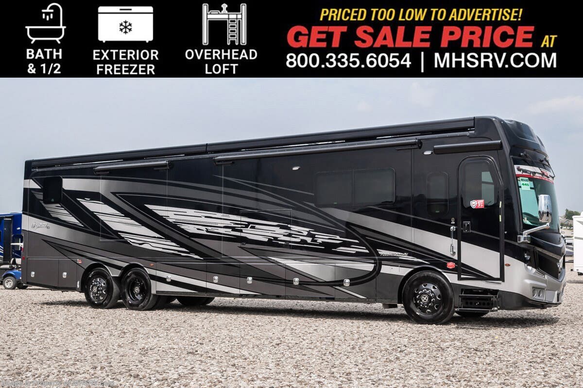 Email now about this 2026 Fleetwood Discovery LXE 44S! New 2026 Fleetwood Discovery LXE 44S available in Alvarado, Texas