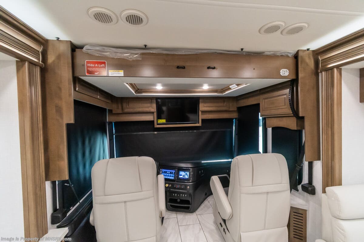 Contact us now about this 2026 Fleetwood Discovery LXE 44S! 2026 Discovery LXE 44S by Fleetwood from Motor Home Specialist in Alvarado, Texas