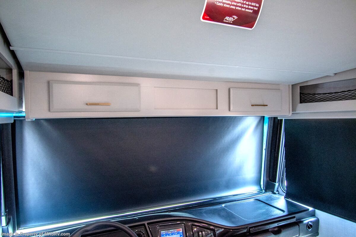 New 2026 Fleetwood Flair 28A available in Alvarado, Texas