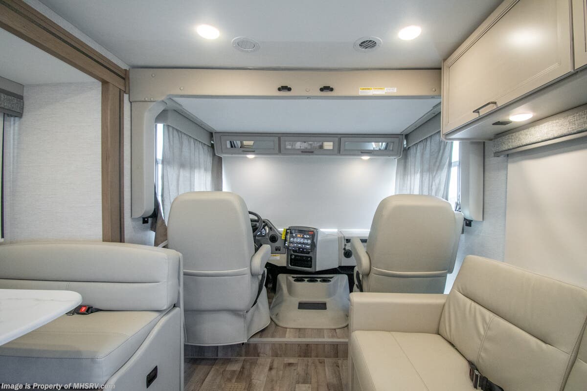 Contact us now about this 2026 Thor Motor Coach Resonate 30C! 2026 Resonate 30C by Thor Motor Coach from Motor Home Specialist in Alvarado, Texas