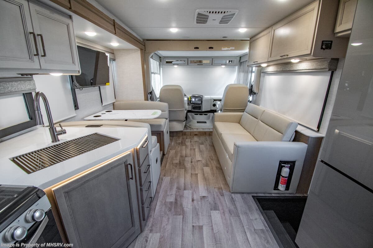 Call now about this 2026 Thor Motor Coach Resonate 32B! 2026 Thor Motor Coach Resonate 32B - New Class A For Sale by Motor Home Specialist in Alvarado, Texas