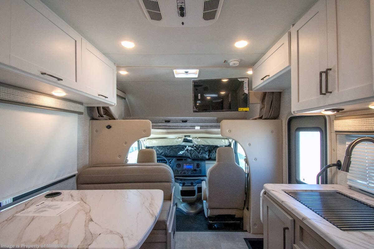 Call now about this 2026 Thor Motor Coach Quantum LZ22! 2026 Thor Motor Coach Quantum LZ22 - New Class C For Sale by Motor Home Specialist in Alvarado, Texas