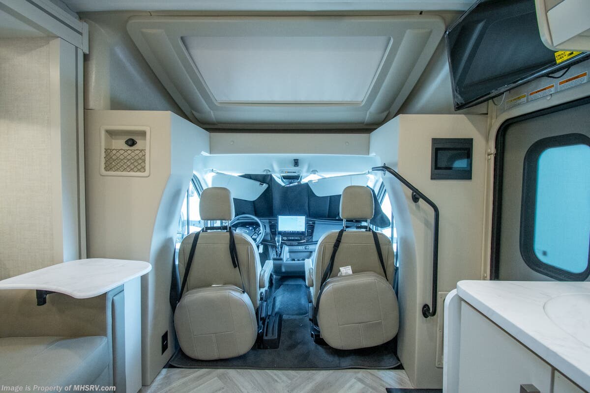 Contact us now about this 2026 Thor Motor Coach Gemini 24KB! 2026 Gemini 24KB by Thor Motor Coach from Motor Home Specialist in Alvarado, Texas