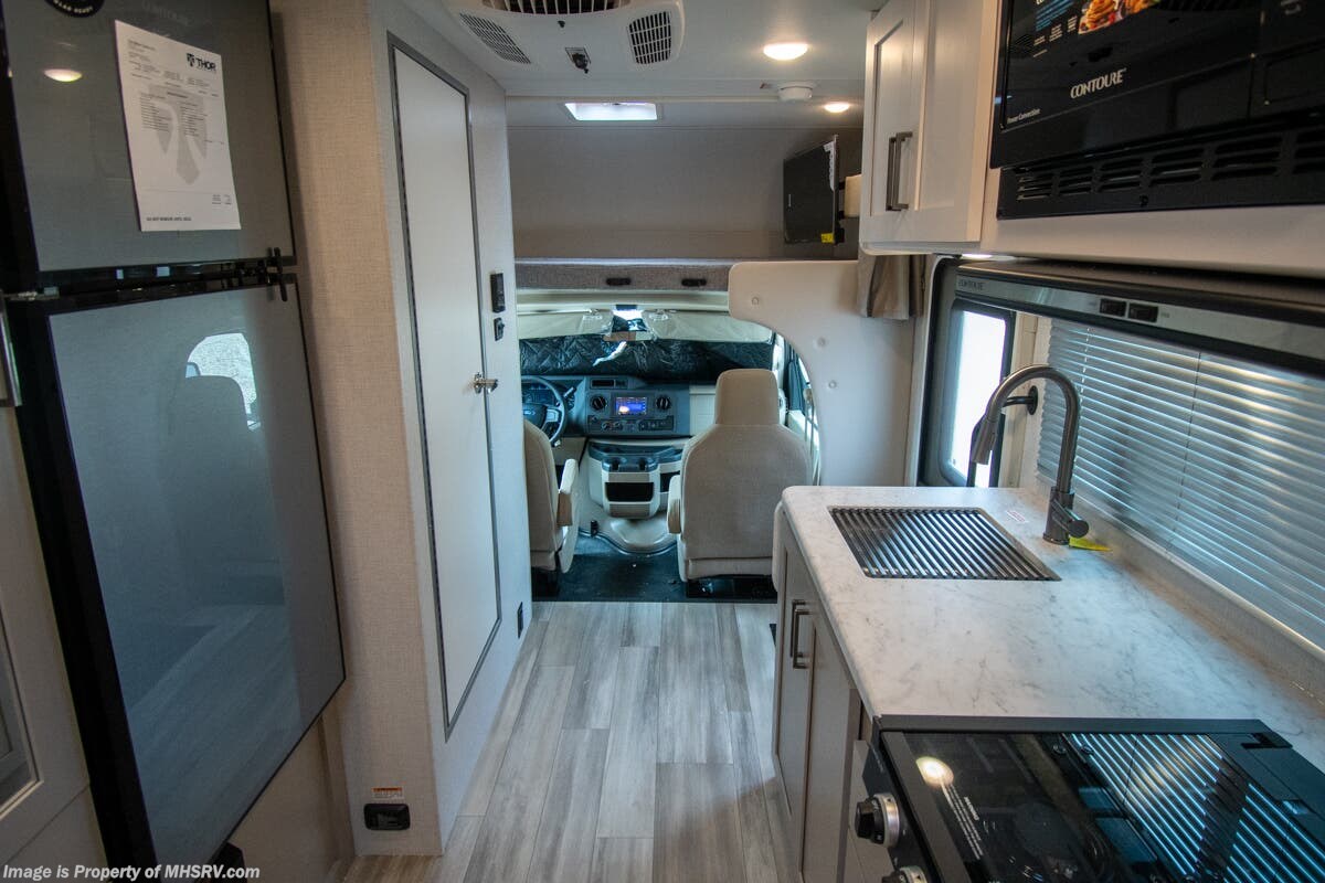 Call now about this 2026 Thor Motor Coach Four Winds 19Z! 2026 Thor Motor Coach Four Winds 19Z - New Class C For Sale by Motor Home Specialist in Alvarado, Texas