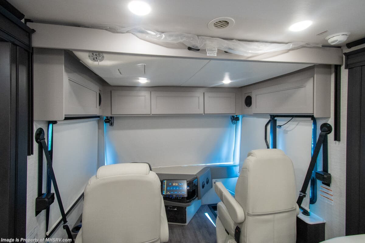 New 2026 Thor Motor Coach Riviera 38RB available in Alvarado, Texas