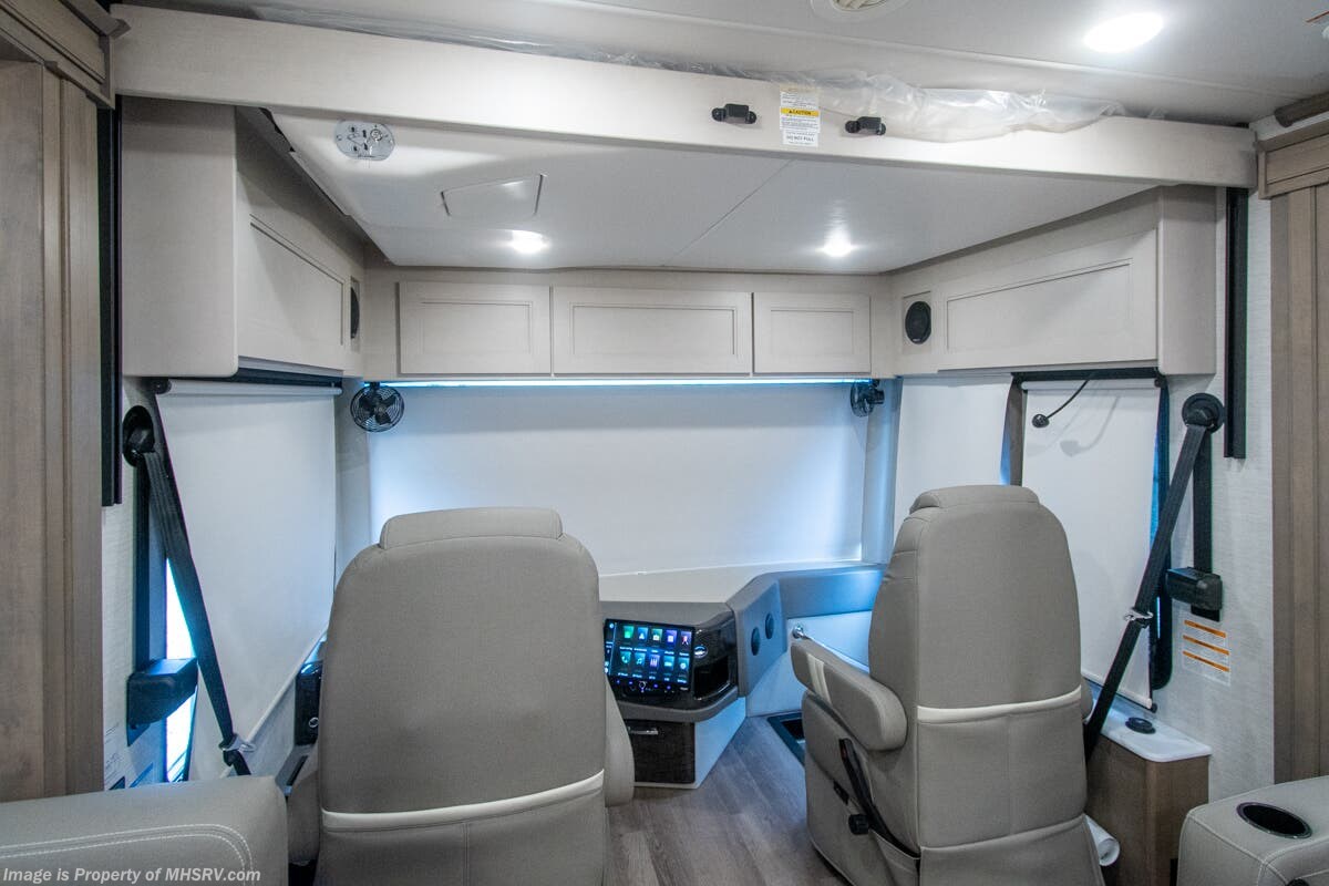 New 2026 Thor Motor Coach Riviera 39BH available in Alvarado, Texas