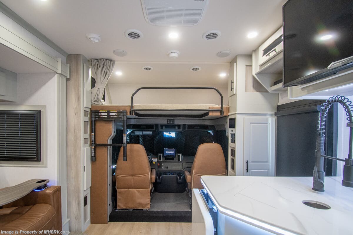 Contact us now about this 2026 Dynamax Corp DX3 34KD! 2026 DX3 34KD by Dynamax Corp from Motor Home Specialist in Alvarado, Texas