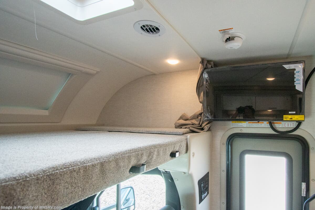 New 2026 Thor Motor Coach Quantum Sprinter GL24 available in Alvarado, Texas