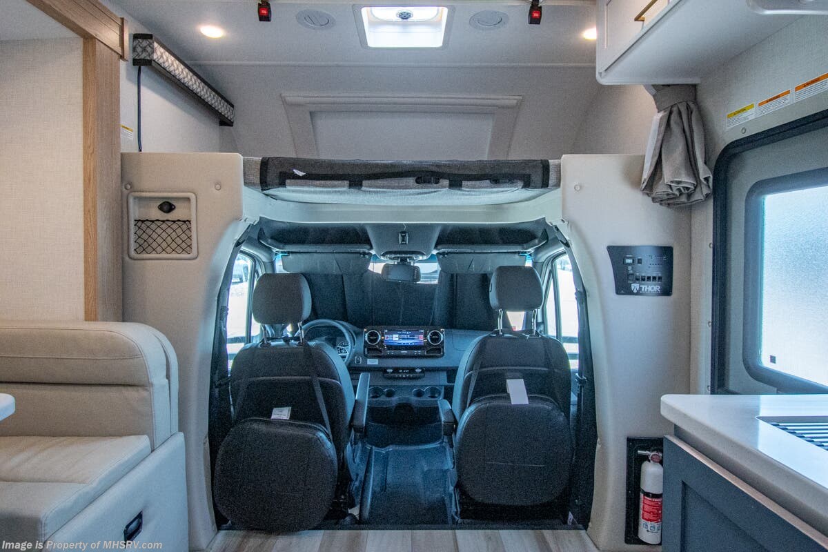 Contact us now about this 2026 Thor Motor Coach Quantum Sprinter MB24! 2026 Quantum Sprinter MB24 by Thor Motor Coach from Motor Home Specialist in Alvarado, Texas