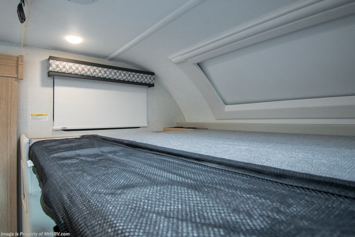 New 2026 Thor Motor Coach Quantum Sprinter MB24 available in Alvarado, Texas