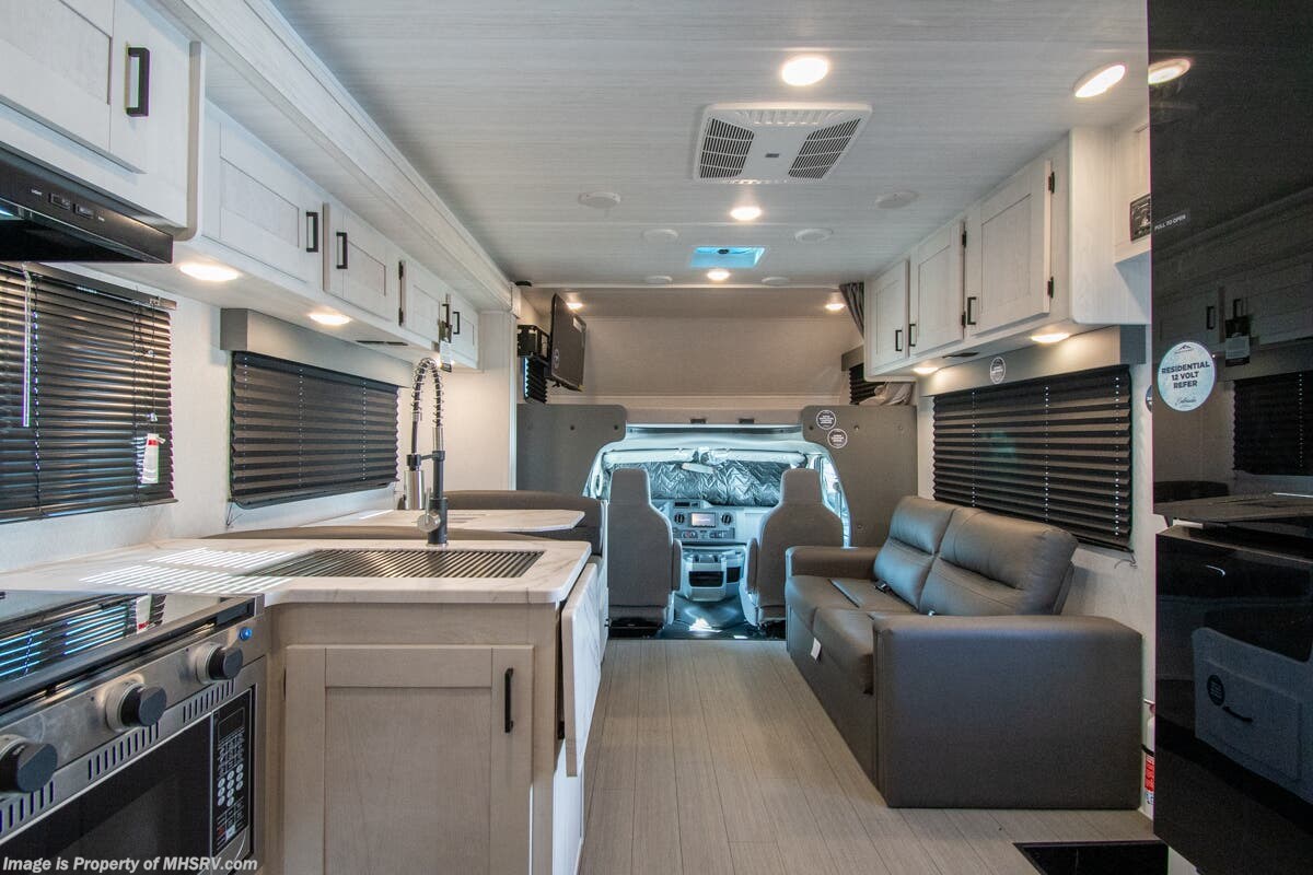 Call now about this 2025 East to West Entrada 3100FB! 2025 East to West Entrada 3100FB - New Class C For Sale by Motor Home Specialist in Alvarado, Texas features Bunk Beds