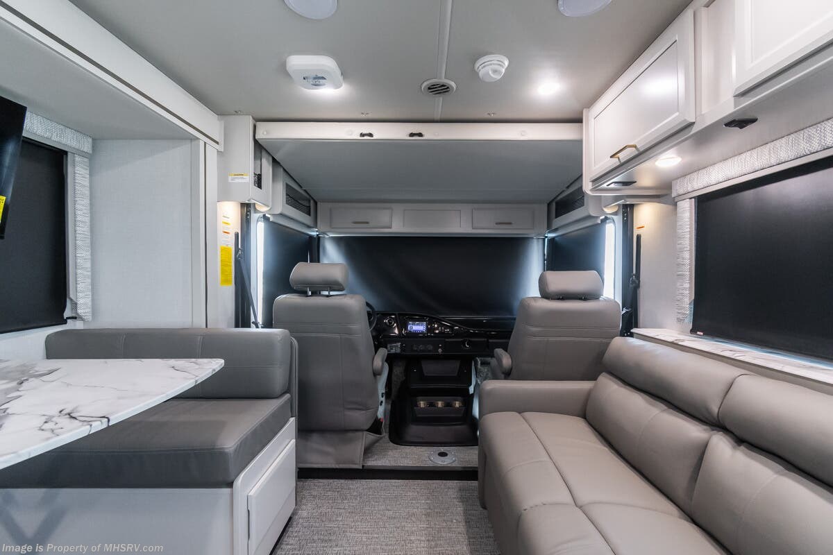 Contact us now about this 2026 Holiday Rambler Admiral 28A! 2026 Admiral 28A by Holiday Rambler from Motor Home Specialist in Alvarado, Texas