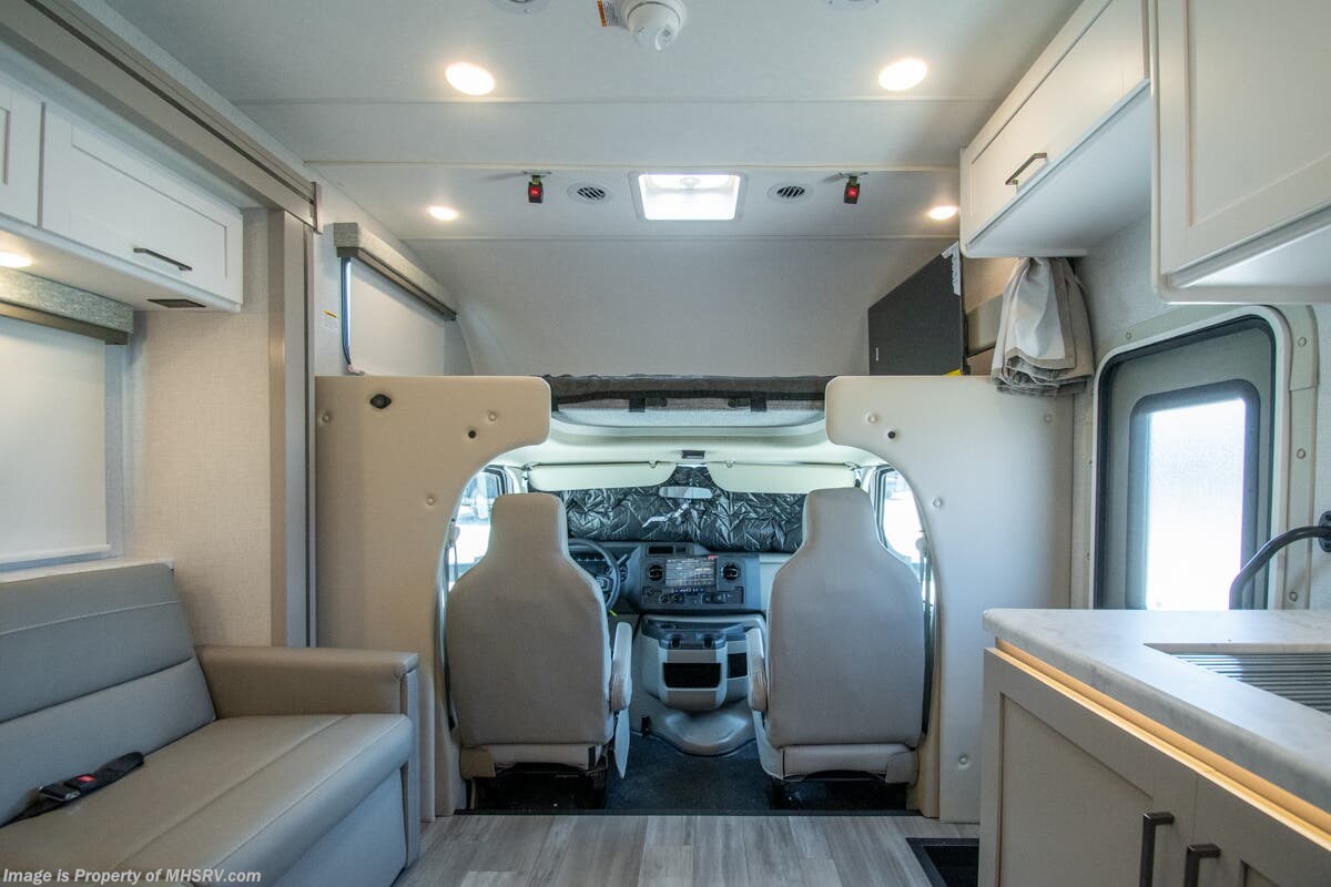 Contact us now about this 2026 Thor Motor Coach Four Winds 31H! 2026 Four Winds 31H by Thor Motor Coach from Motor Home Specialist in Alvarado, Texas