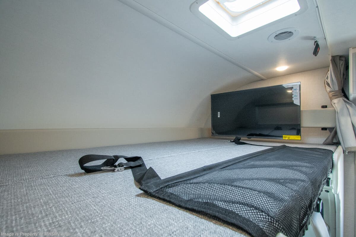 New 2026 Thor Motor Coach Four Winds 31H available in Alvarado, Texas