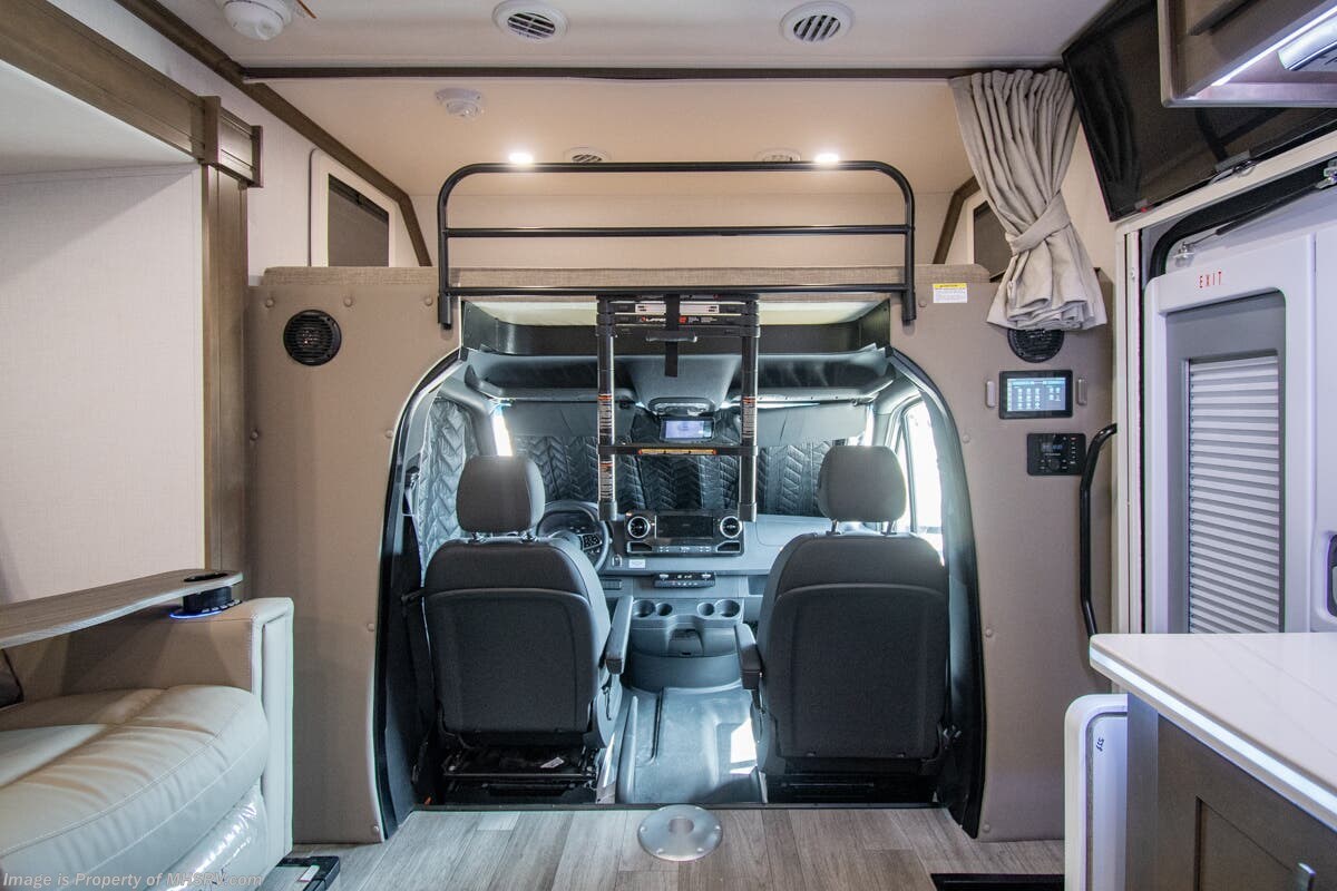 Contact us now about this 2026 Dynamax Corp Isata 3 Series 24FW! 2026 Isata 3 Series 24FW by Dynamax Corp from Motor Home Specialist in Alvarado, Texas