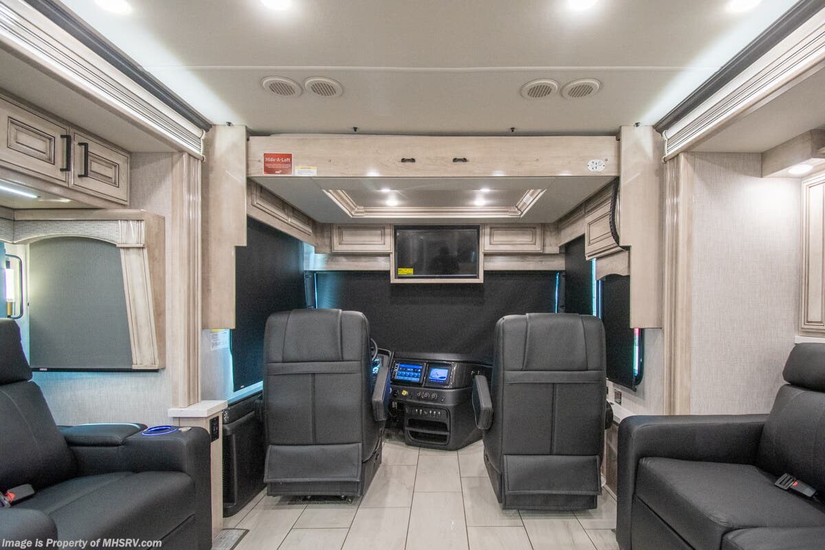 Contact us now about this 2026 Fleetwood Palisade 45CS! 2026 Palisade 45CS by Fleetwood from Motor Home Specialist in Alvarado, Texas