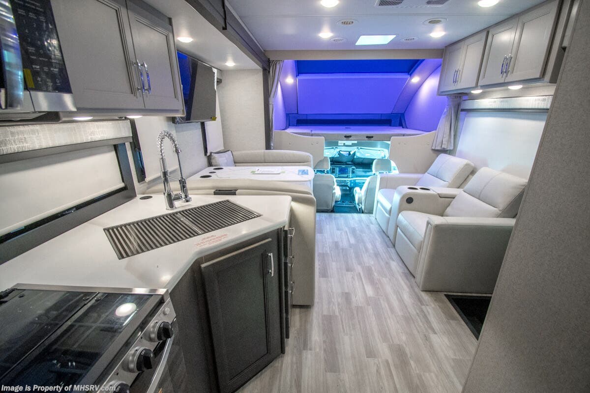 Call now about this 2026 Thor Motor Coach Omni Trail X32! 2026 Thor Motor Coach Omni Trail X32 - New Class C For Sale by Motor Home Specialist in Alvarado, Texas features Theater Seating