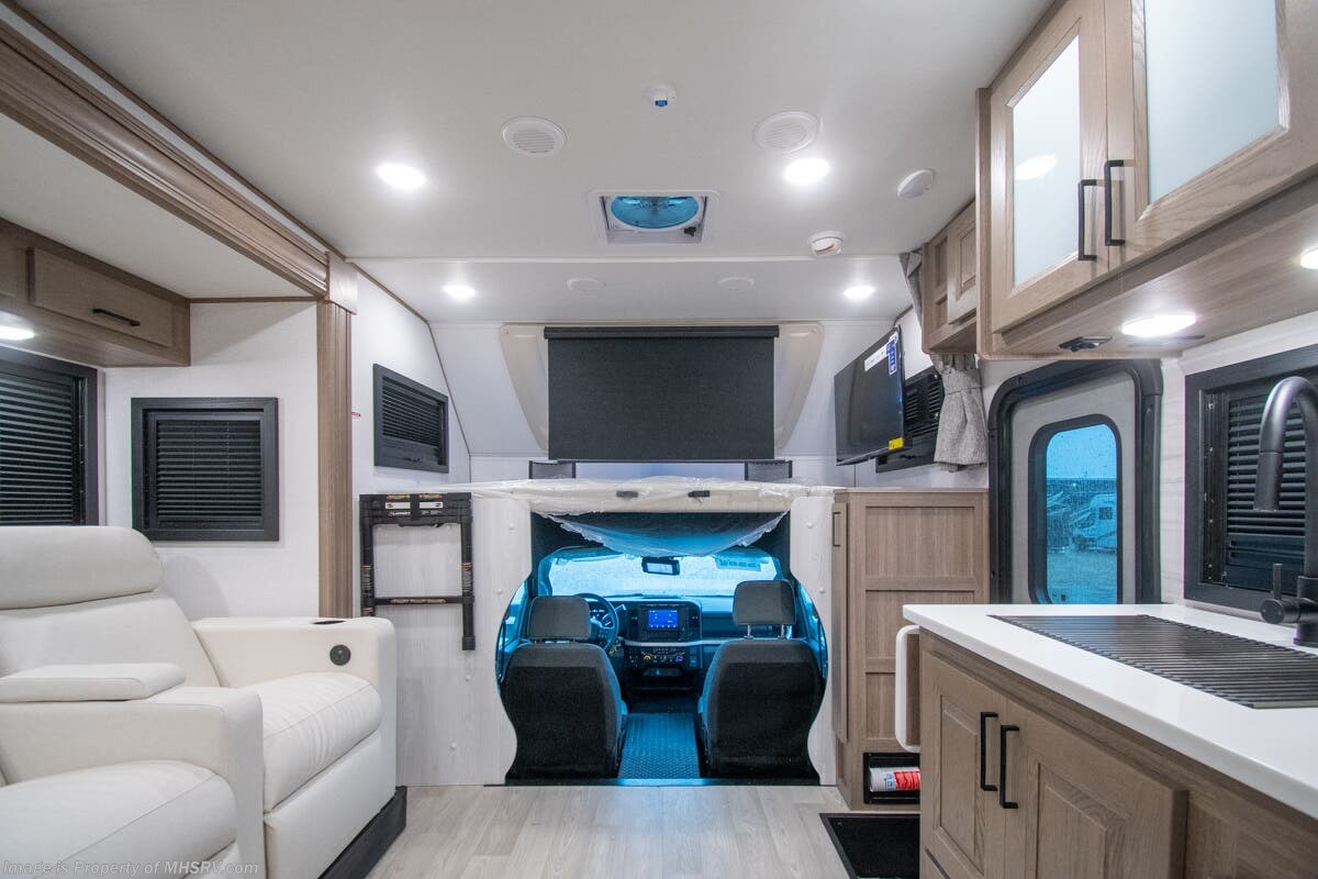 Contact us now about this 2025 East to West Bravado 33DS! 2025 Bravado 33DS by East to West from Motor Home Specialist in Alvarado, Texas