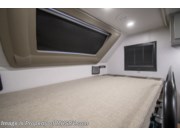 New 2026 Dynamax Corp Isata 6 Series 31KS available in Alvarado, Texas