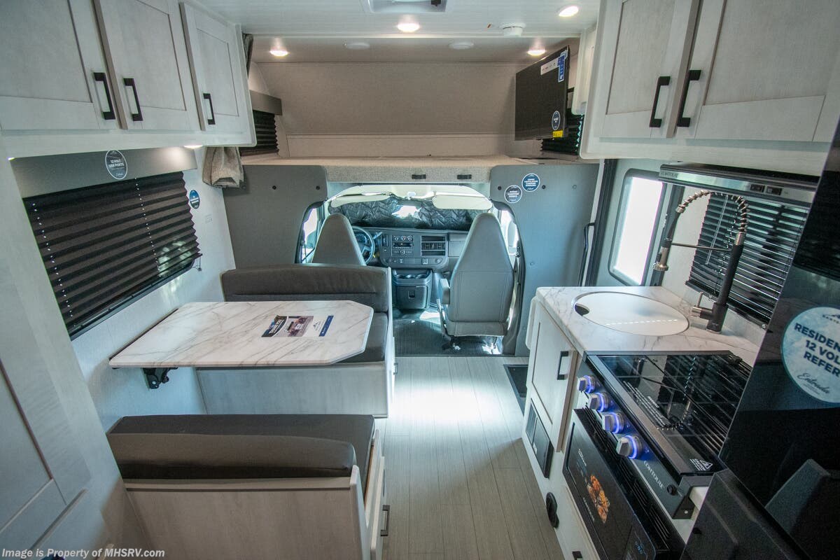 Call now about this 2026 East to West Entrada 210NS! 2026 East to West Entrada 210NS - New Class C For Sale by Motor Home Specialist in Alvarado, Texas