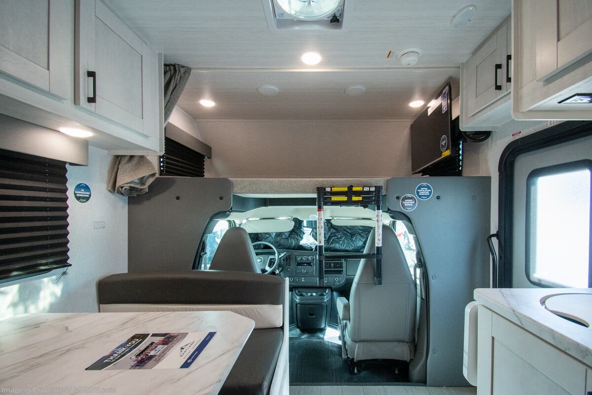 Contact us now about this 2026 East to West Entrada 210NS! 2026 Entrada 210NS by East to West from Motor Home Specialist in Alvarado, Texas