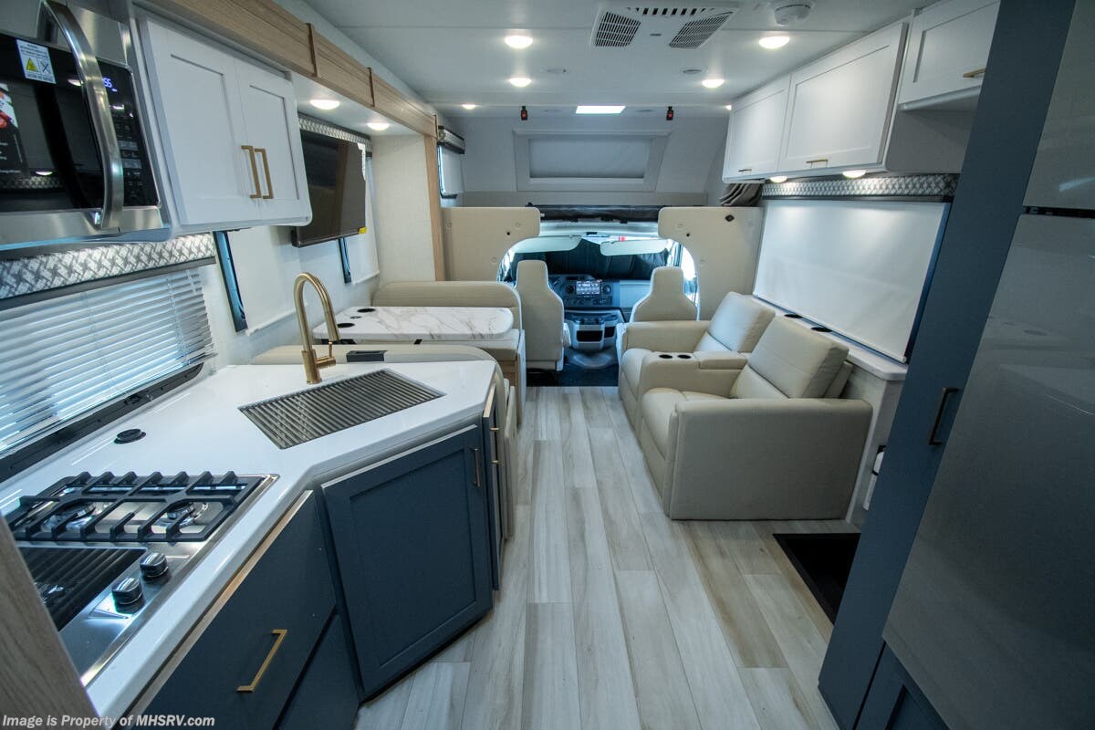 Call now about this 2026 Thor Motor Coach Quantum LF31! 2026 Thor Motor Coach Quantum LF31 - New Class C For Sale by Motor Home Specialist in Alvarado, Texas features Theater Seating, Bunk Beds