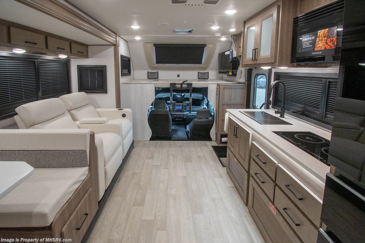 Call now about this 2025 East to West Bravado 33DS! 2025 East to West Bravado 33DS - New Class C For Sale by Motor Home Specialist in Alvarado, Texas features Theater Seating
