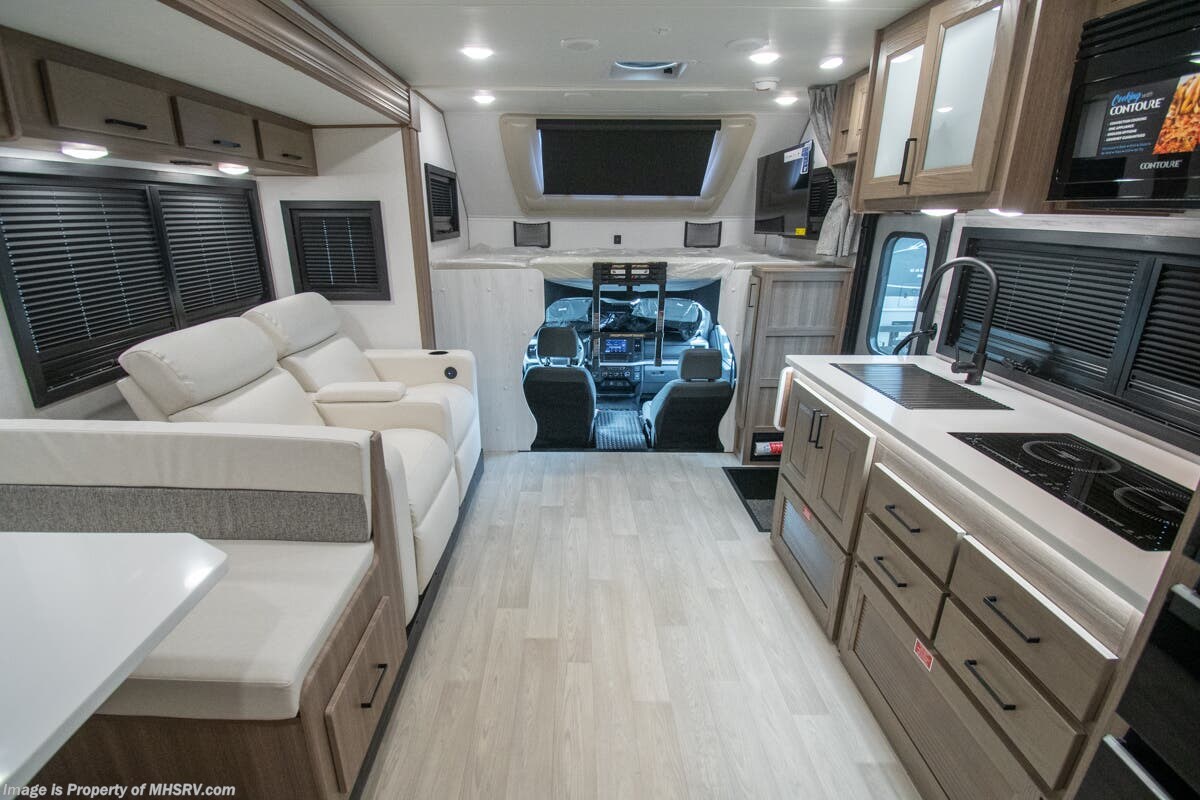 Call now about this 2025 East to West Bravado 33DS! 2025 East to West Bravado 33DS - New Class C For Sale by Motor Home Specialist in Alvarado, Texas features Theater Seating
