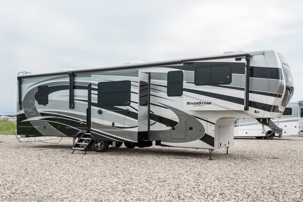 Email now about this 2022 Forest River RiverStone 39RBFL! Used 2022 Forest River RiverStone 39RBFL available in Alvarado, Texas