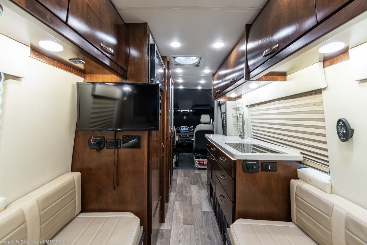 Call now about this 2020 Coachmen Galleria 24FL! 2020 Coachmen Galleria 24FL - Used Class B For Sale by Motor Home Specialist in Alvarado, Texas