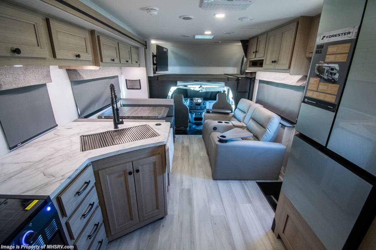 Call now about this 2026 Forest River Forester Classic 3051S! 2026 Forest River Forester Classic 3051S - New Class C For Sale by Motor Home Specialist in Alvarado, Texas features Theater Seating
