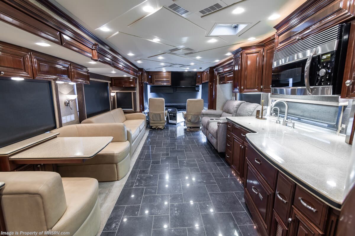 Call now about this 2011 Newmar King Aire 4574! 2011 Newmar King Aire 4574 - Used Diesel Pusher For Sale by Motor Home Specialist in Alvarado, Texas features Theater Seating