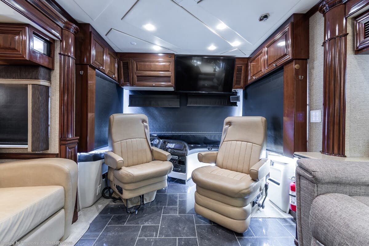 Contact us now about this 2011 Newmar King Aire 4574! 2011 King Aire 4574 by Newmar from Motor Home Specialist in Alvarado, Texas