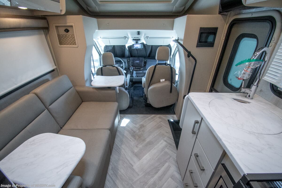 Call now about this 2026 Thor Motor Coach Gemini AWD 24JG! 2026 Thor Motor Coach Gemini AWD 24JG - New Class C For Sale by Motor Home Specialist in Alvarado, Texas features Murphy Bed