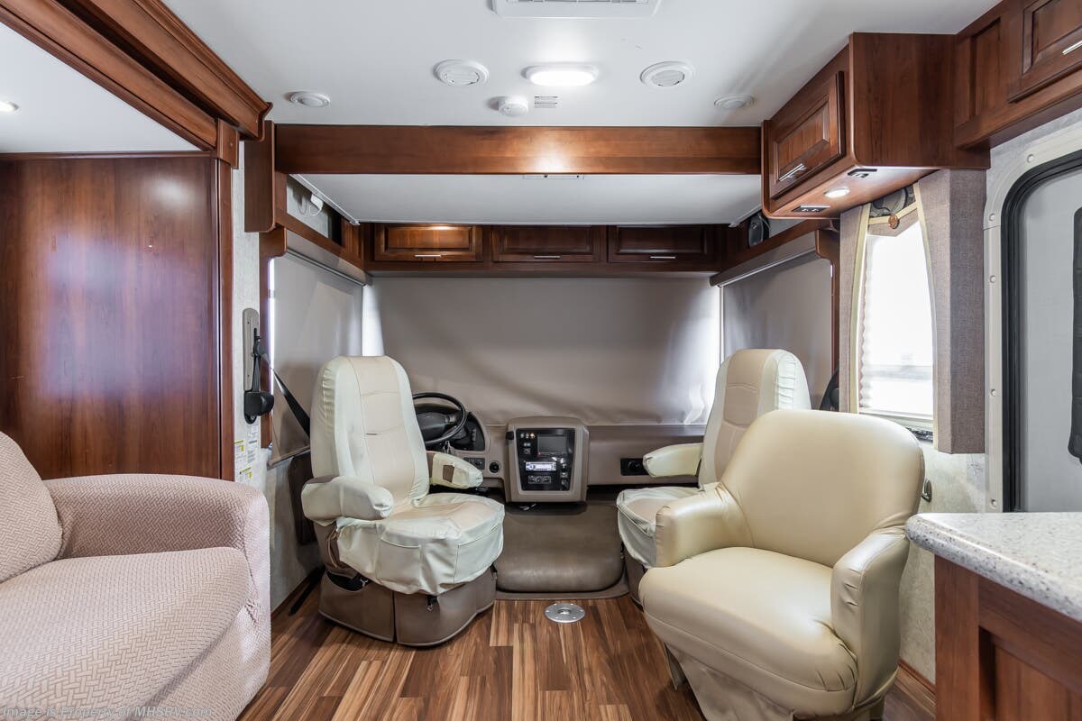 Contact us now about this 2014 Forest River Georgetown 351DS! 2014 Georgetown 351DS by Forest River from Motor Home Specialist in Alvarado, Texas