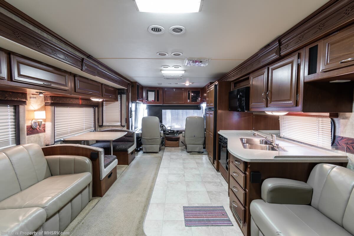 Call now about this 2008 Fleetwood Expedition 38F! 2008 Fleetwood Expedition 38F - Used Diesel Pusher For Sale by Motor Home Specialist in Alvarado, Texas
