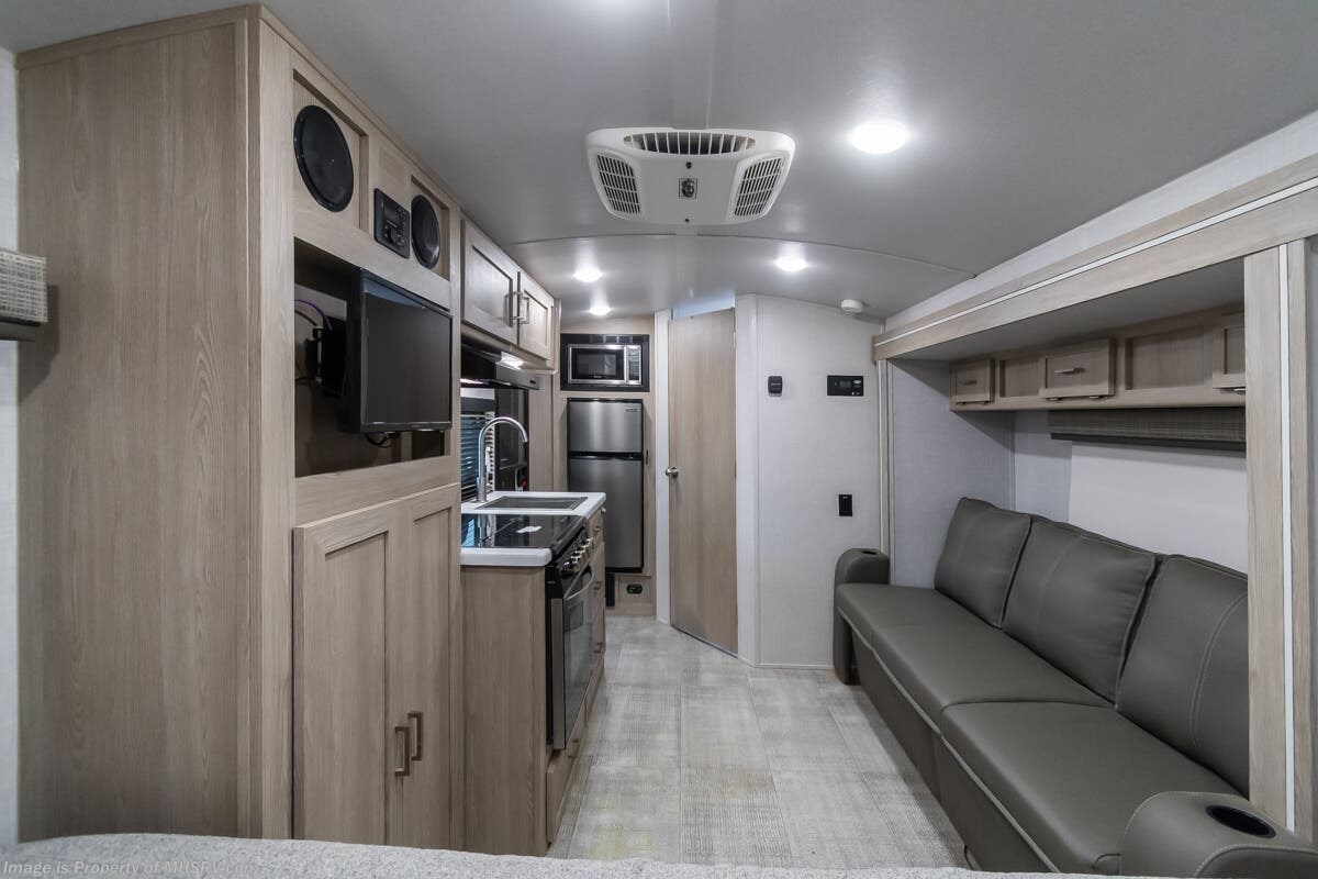 Call now about this 2021 Forest River Flagstaff E-Pro 19RB! 2021 Forest River Flagstaff E-Pro 19RB - Used Travel Trailer For Sale by Motor Home Specialist in Alvarado, Texas
