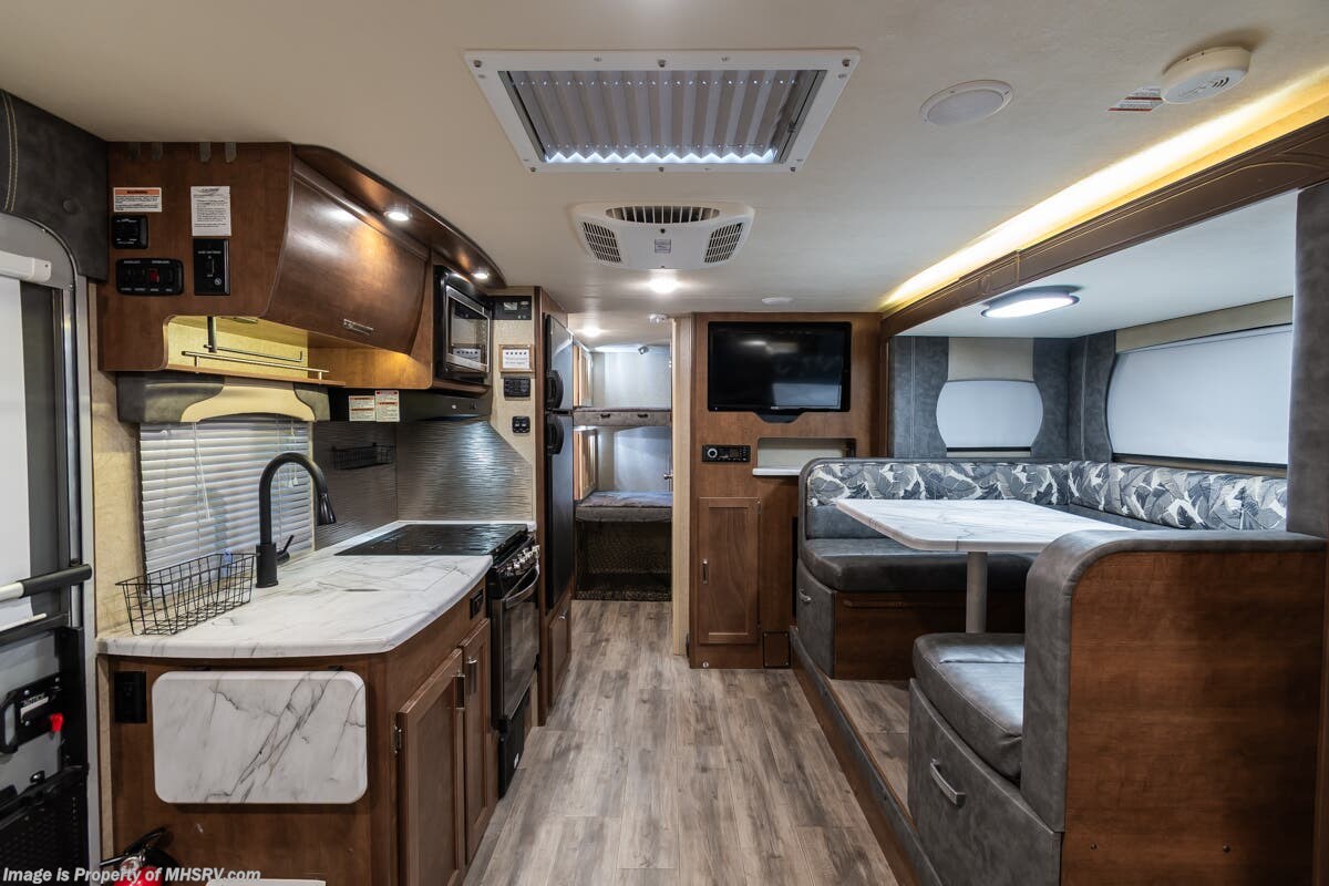 Call now about this 2021 Lance TT 2185! 2021 Lance TT 2185 - Used Travel Trailer For Sale by Motor Home Specialist in Alvarado, Texas features Bunk Beds