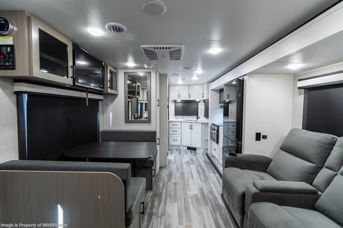 Call now about this 2025 Jayco Jay Feather 21MML! 2025 Jayco Jay Feather 21MML - Used Travel Trailer For Sale by Motor Home Specialist in Alvarado, Texas