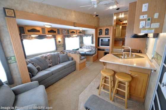 2007 Fleetwood Terry W/2 Slides (305RLDS) Used 5th Wheel RV For Sale Floorplan